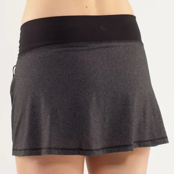 Lululemon Gray Black Hot N’ Sweaty Athletic Skirt Hot Yoga Size 6 - Picture 3 of 10